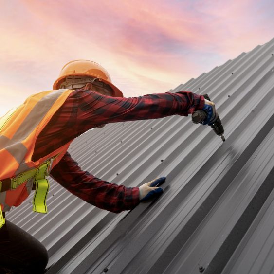 Monteur _ Dachdecker für PV gesucht